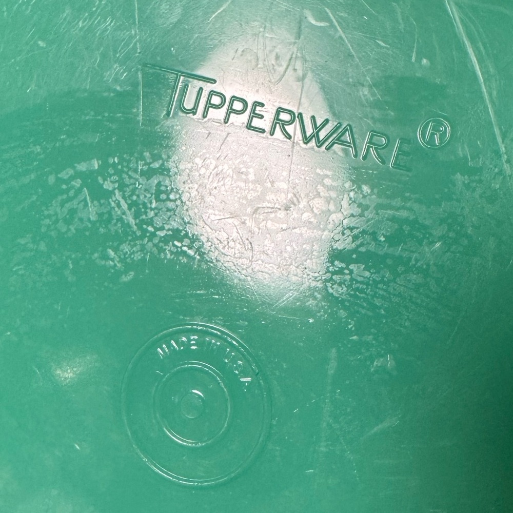 Tupperware Green Kitchen Tool - Picture 5 of 7